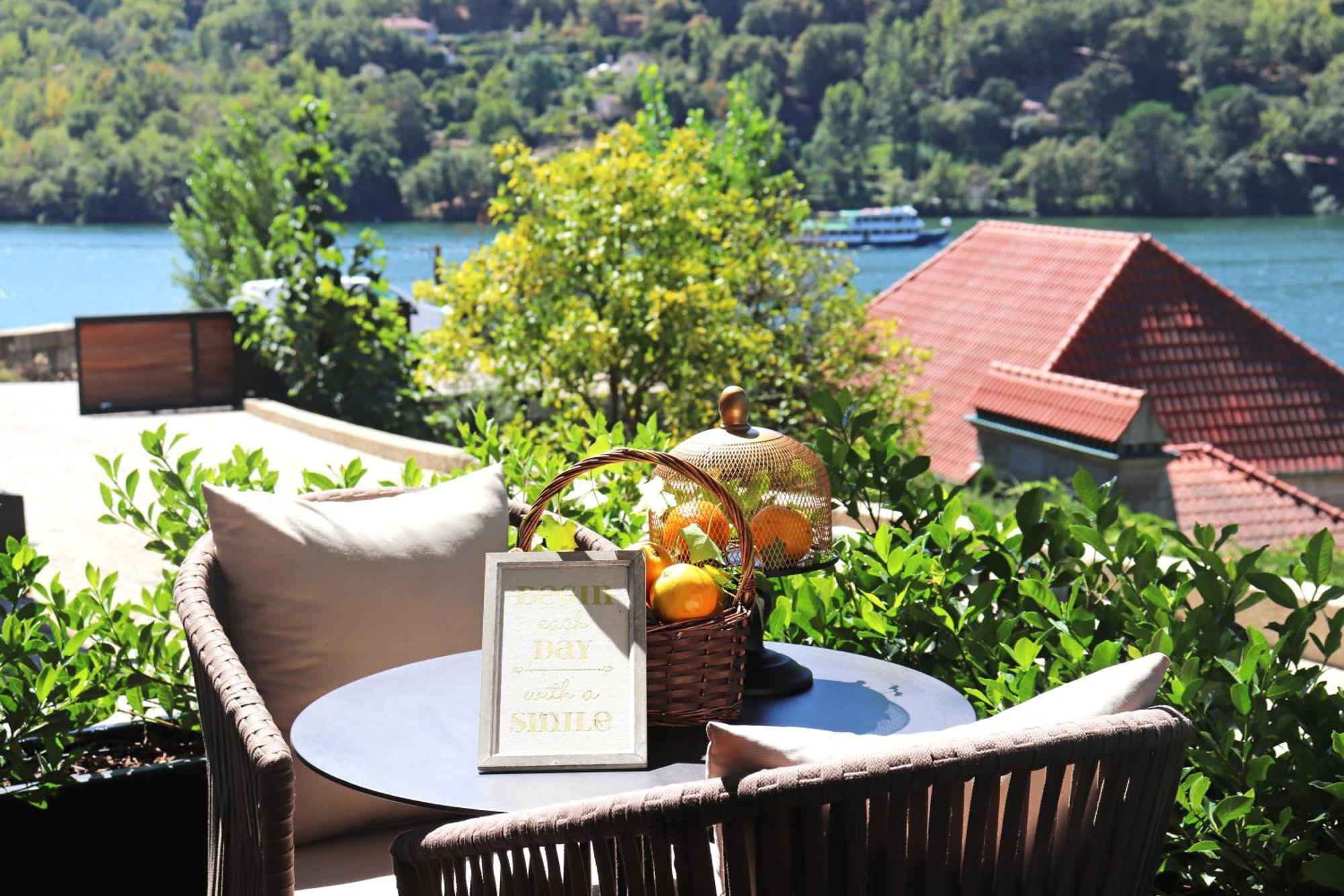 Douro Suites Рибадору Экстерьер фото